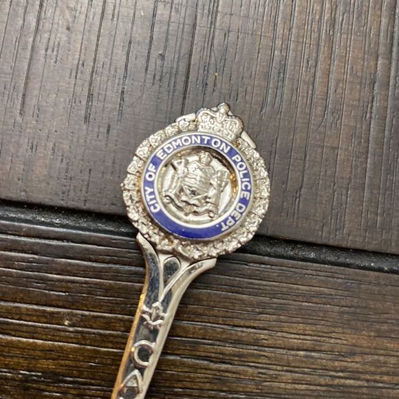 Vintage | Edmonton Police Department Collector Spoon #36 - Picture 2 of 4